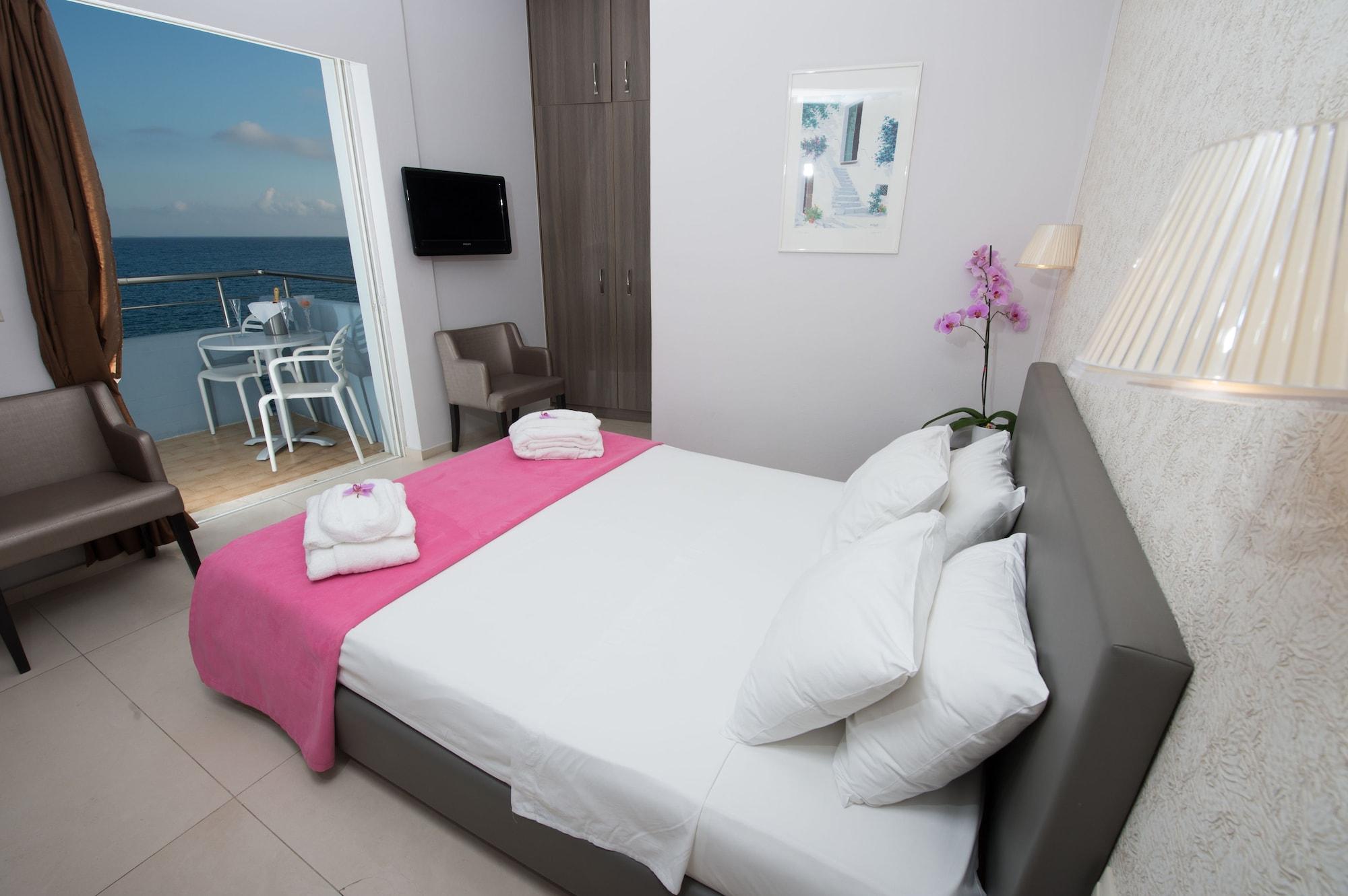 Astron Hotel Ierápetra Eksteriør billede