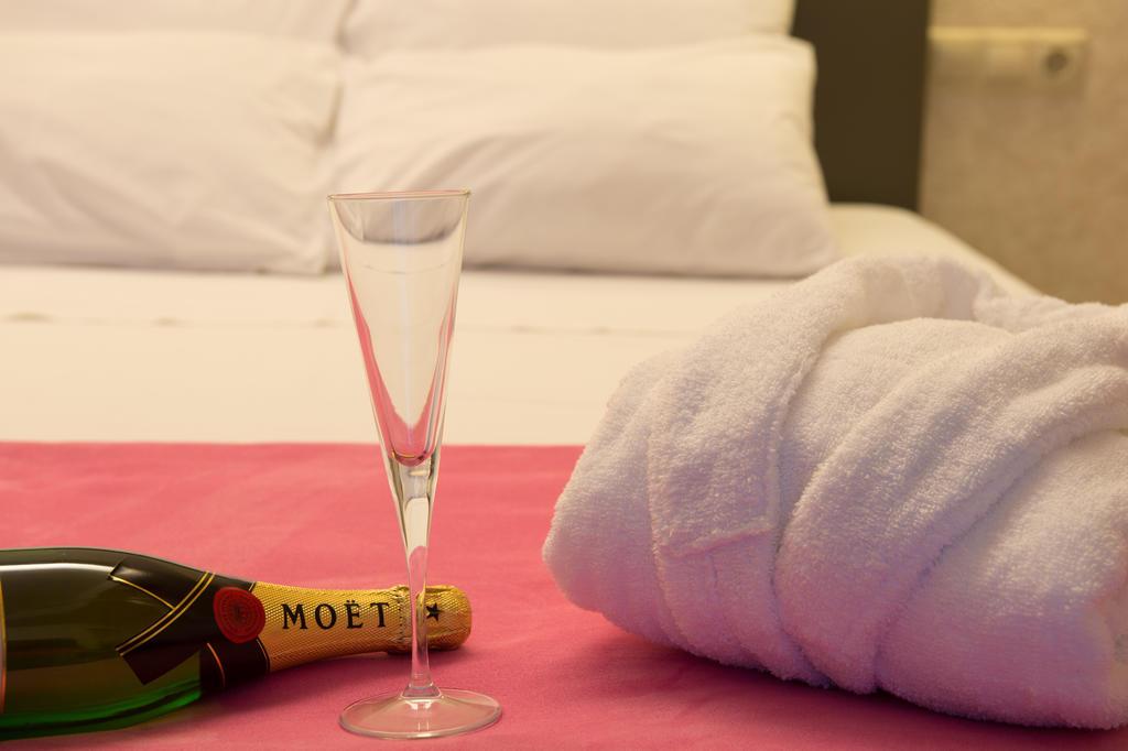 Astron Hotel Ierápetra Eksteriør billede